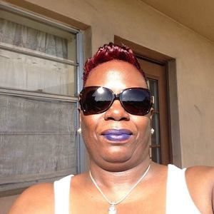 Meet your Posher, Maxine